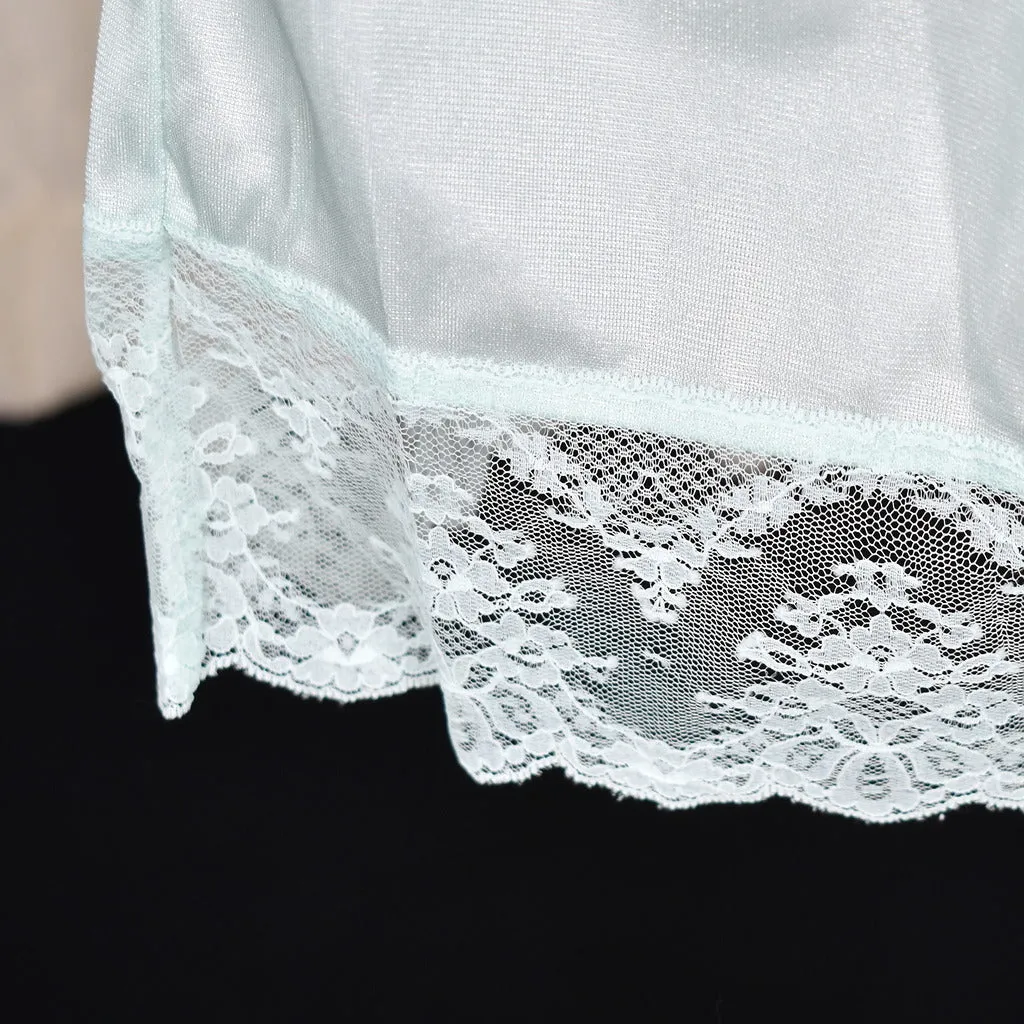 1980s Vintage NWOT Mint Lace Night Gown