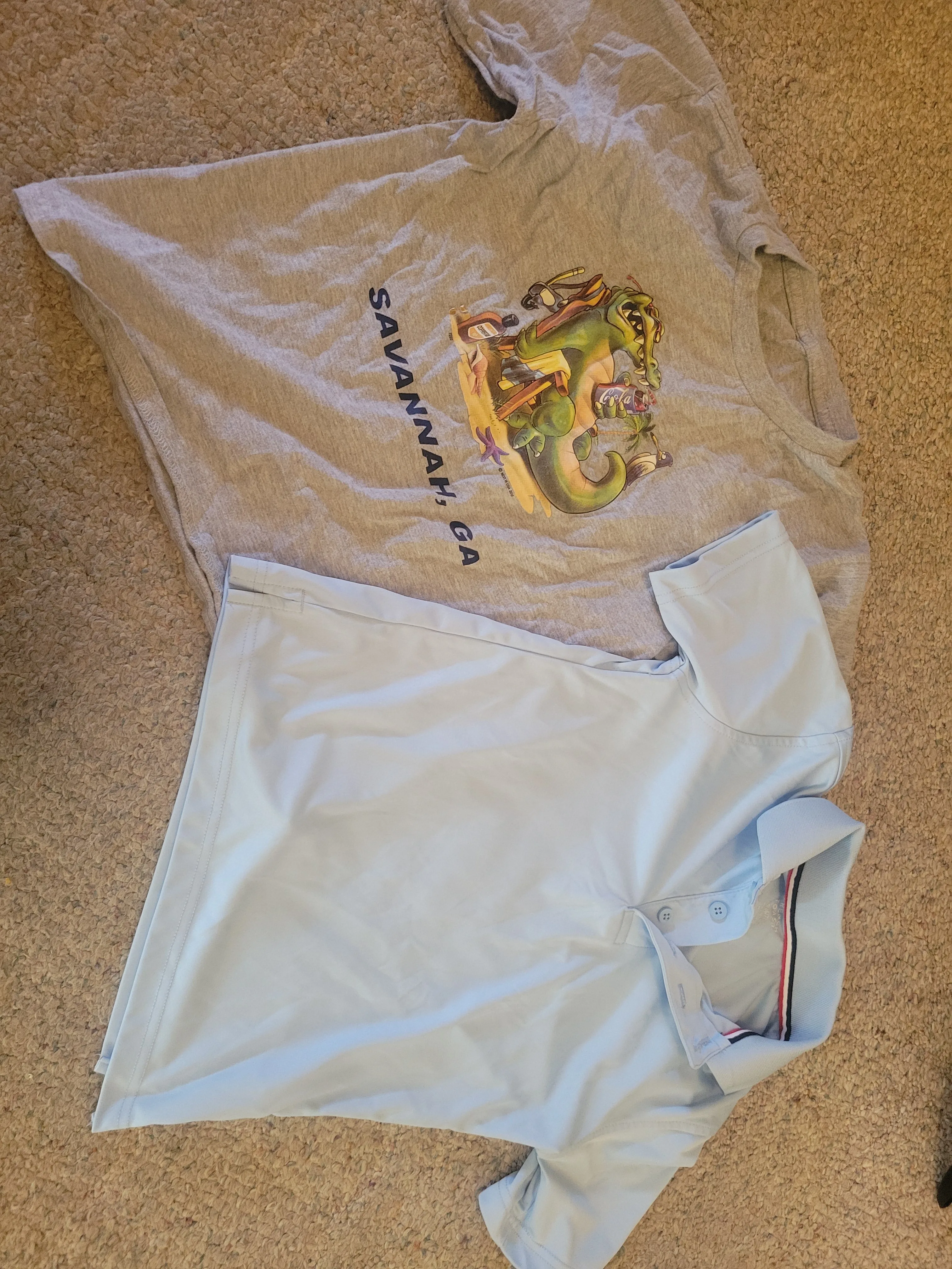 2 t shirts alligator Light blue polo - size Kids Clothing:     6 & 6X