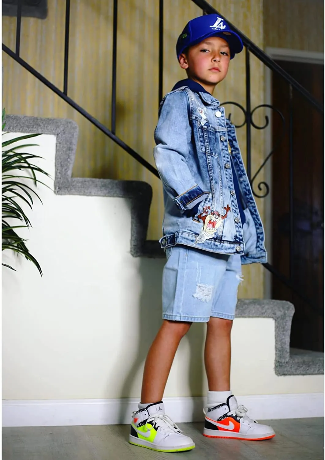 Arshiner Boys Ripped Denim Shorts Boys Straight Distressed Jeans Shorts Summer Casual Short with Pocket for Boys