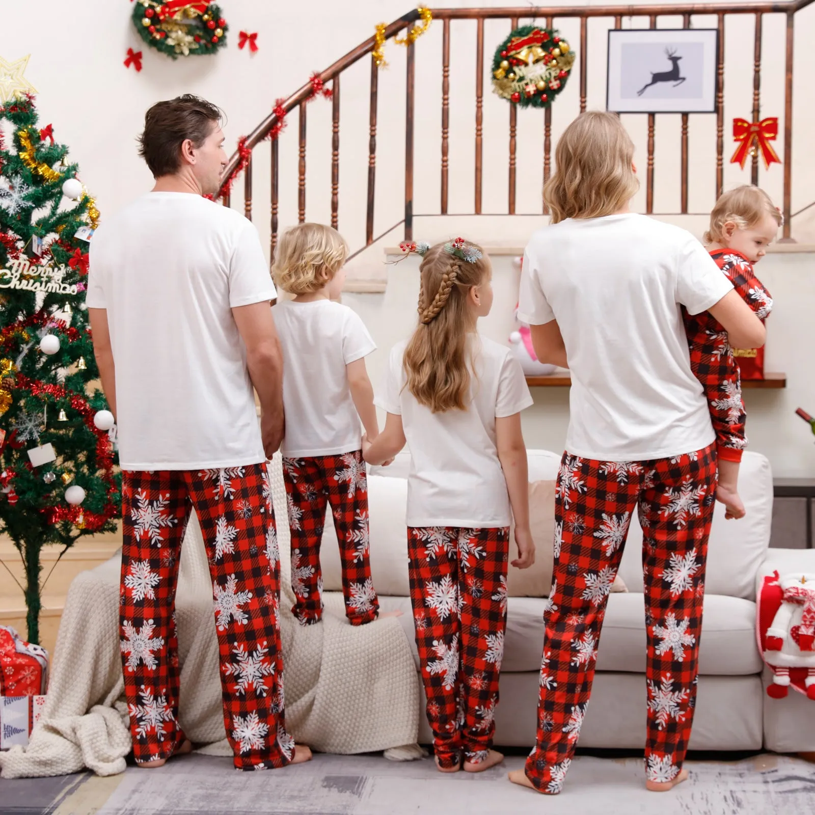 Cousin Crew parent-child pajama set Christmas hat print