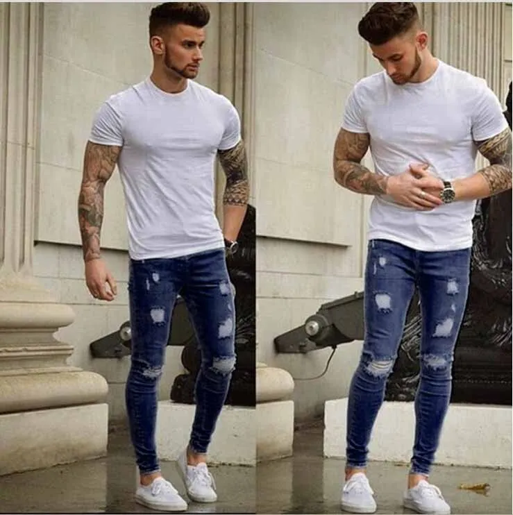Frayed Slim-Fit Slim-Fit Jeans