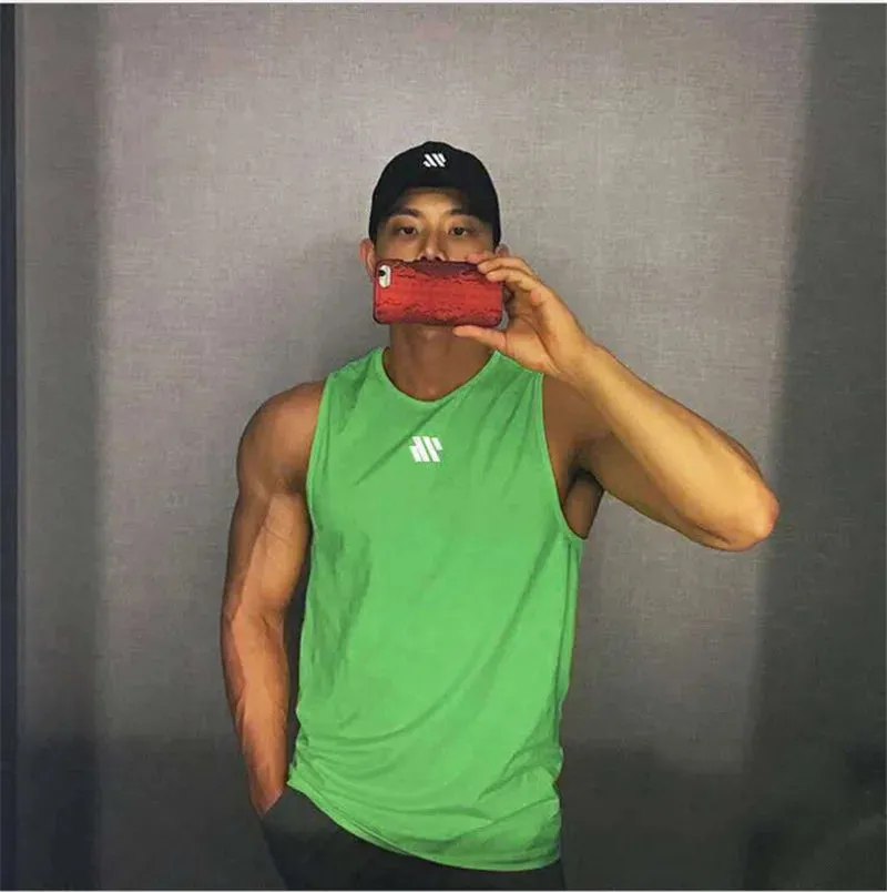 Gym Breathable Tank Top for Men-Sleeveless Fitness Shirt