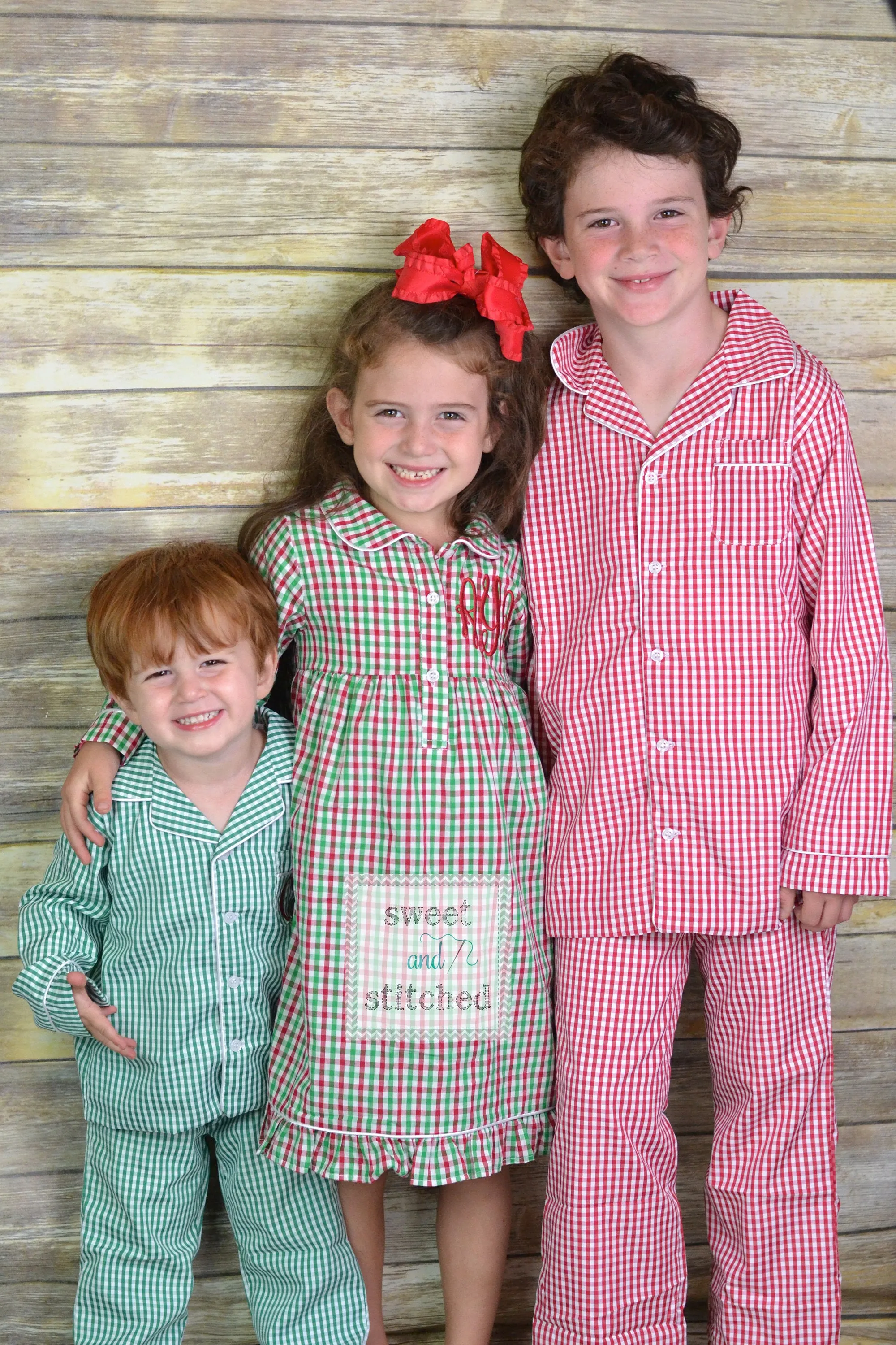 Kids Monogrammed Christmas Pajamas boys 2 piece sets with pocket monogram or girls nightgowns, family Christmas pjs, Kids Christmas Jammies