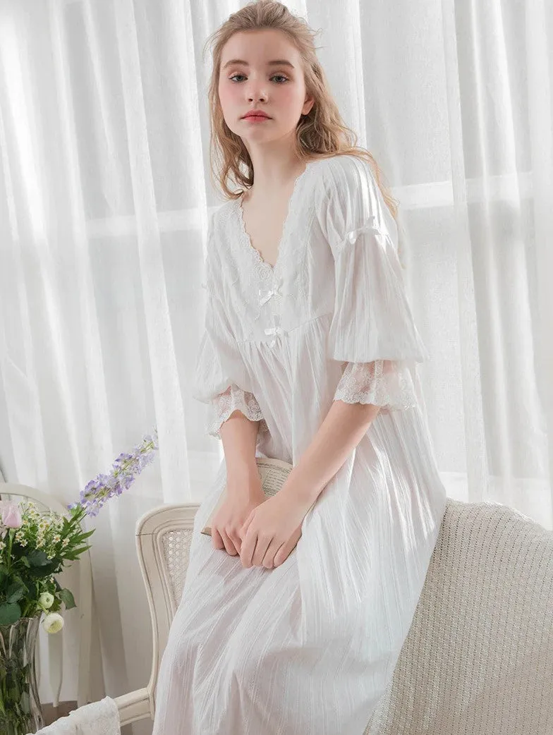 Luna's Adorable Princess Nightgown