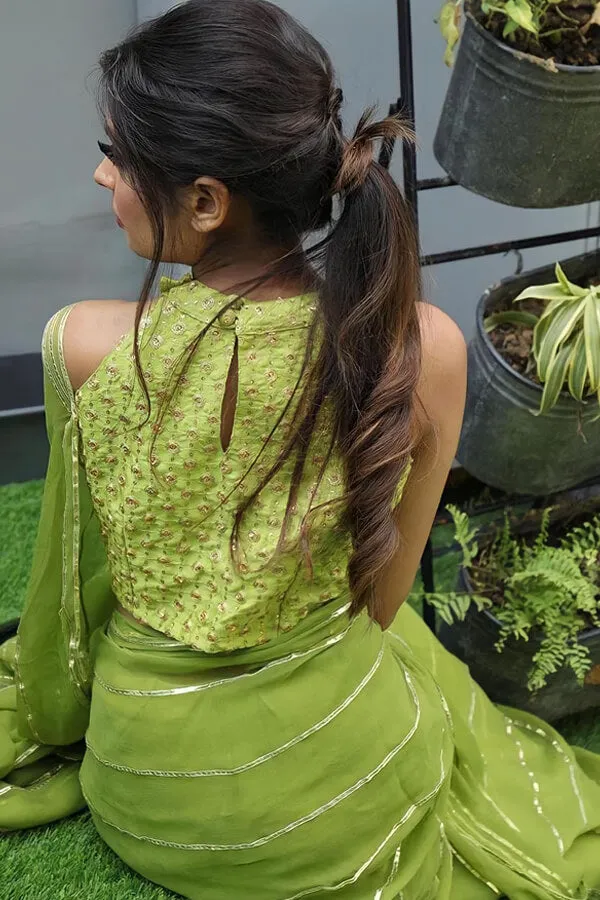 Saree look for wedding party for girls guest