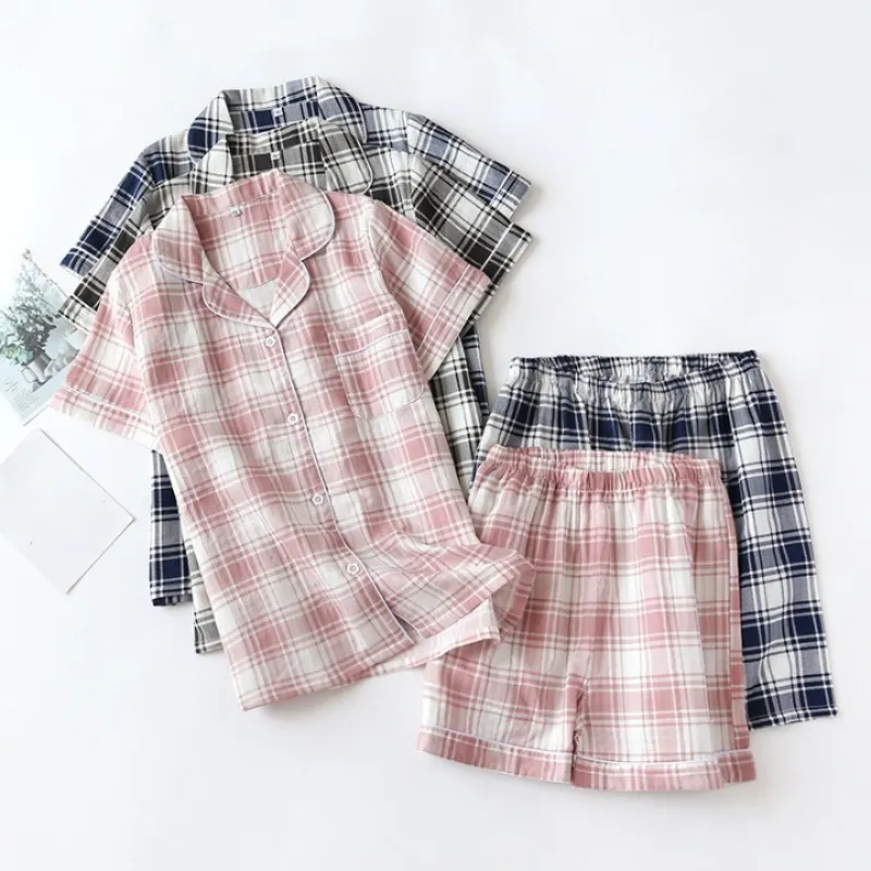 Short Sleeved Plaid Pajamas Suit