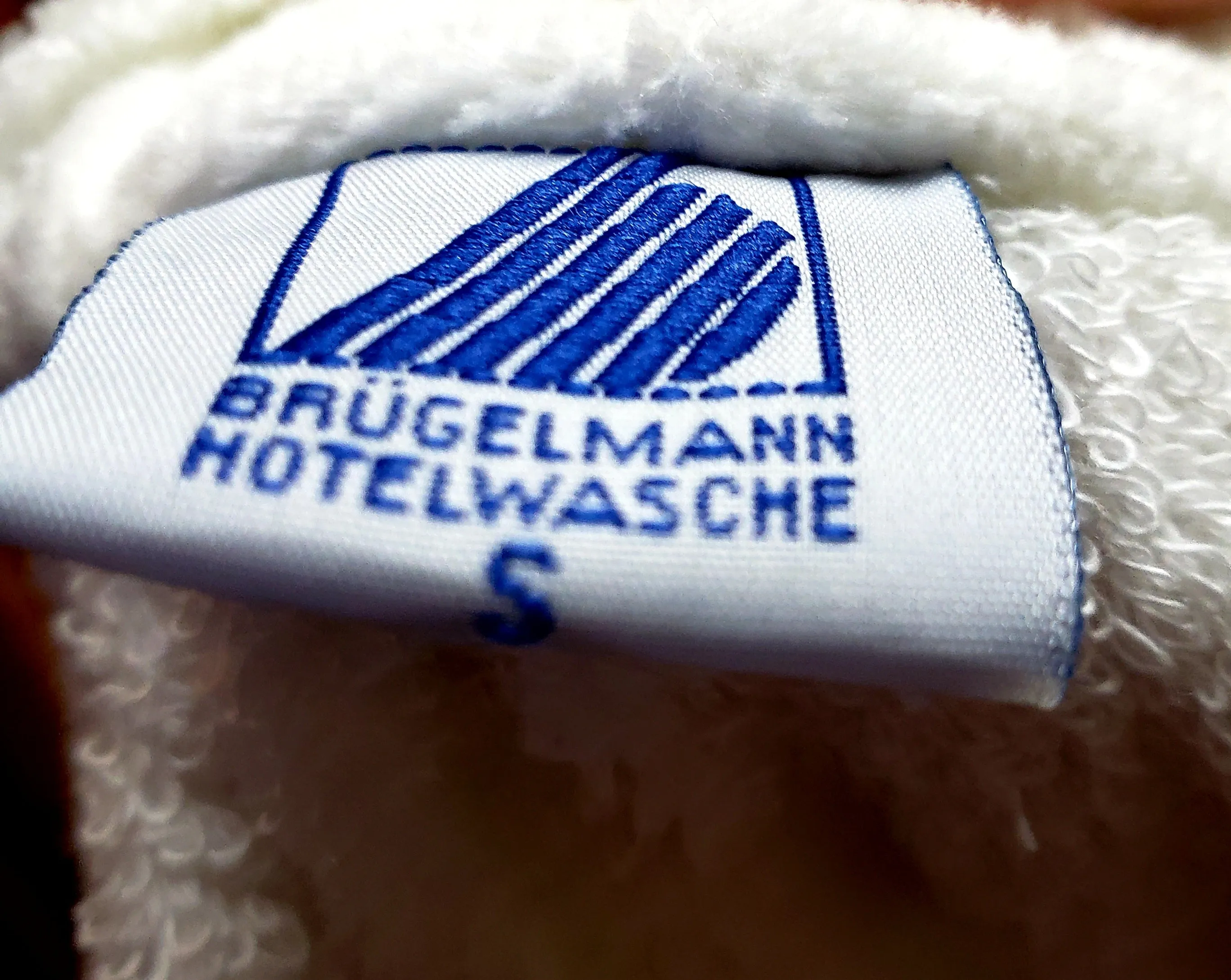 Vintage Luxury Cruise Line Spa Velour Cotton Bathrobe Brugelmann. New With Tags Deadstock. Made in Germany Small - XXXL