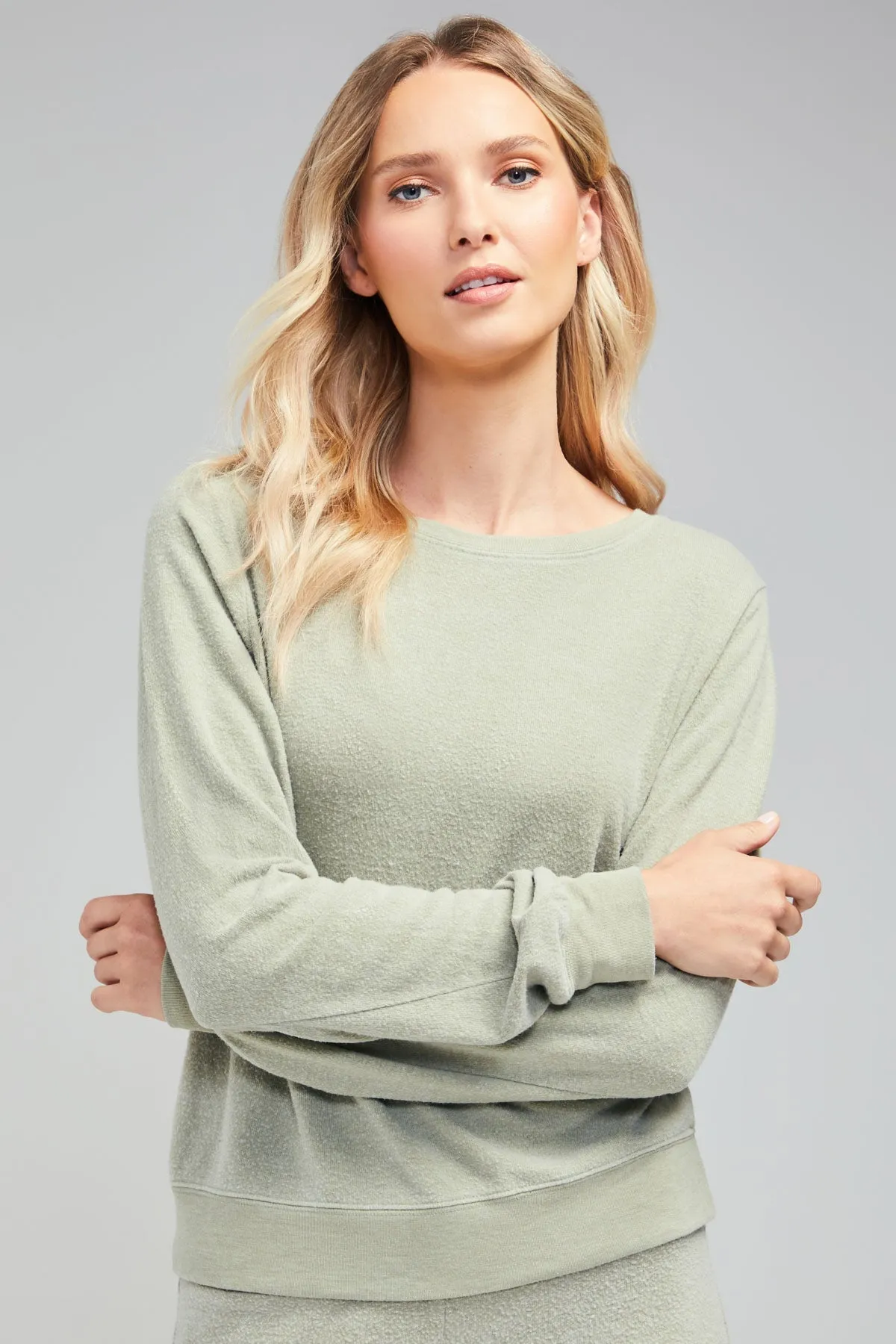 Wildfox Baggy Beach Jumper in Oil Green