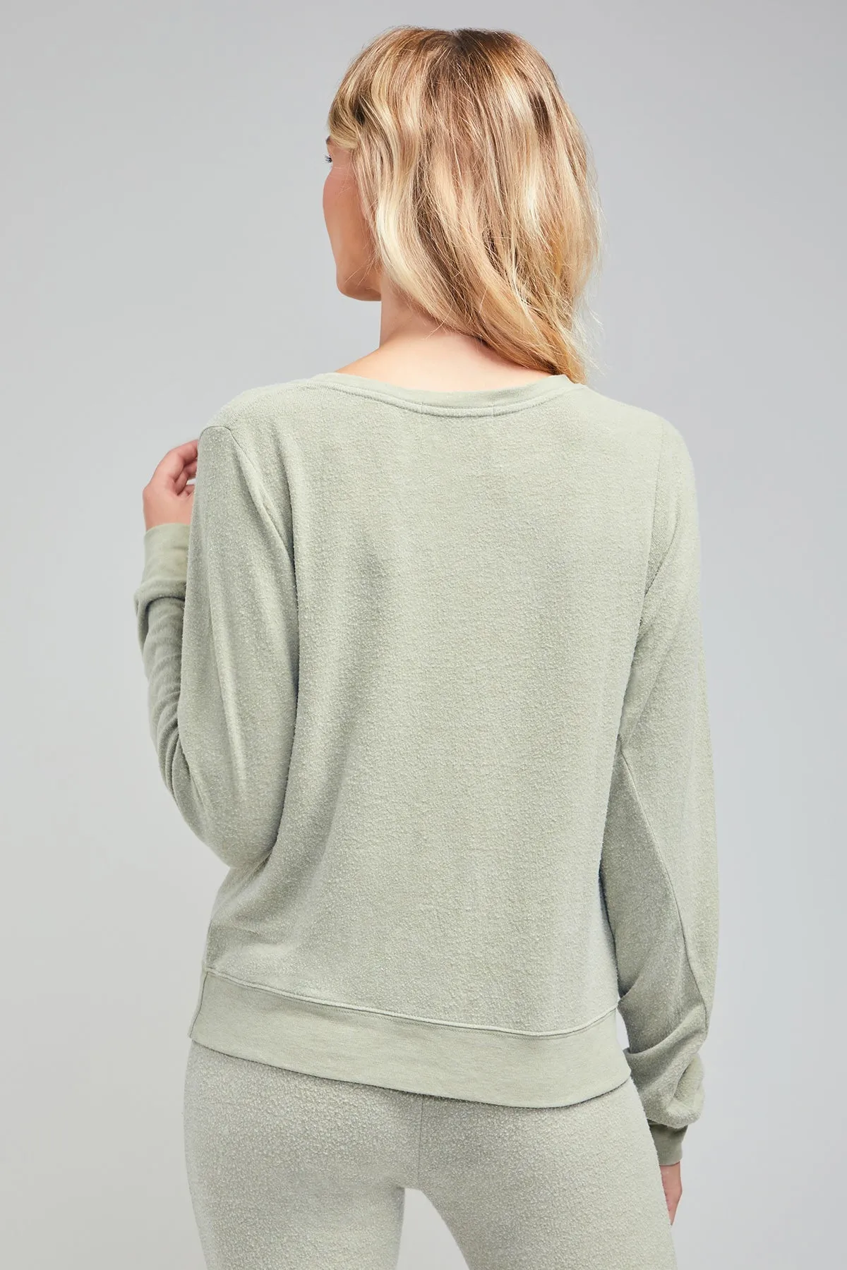 Wildfox Baggy Beach Jumper in Oil Green