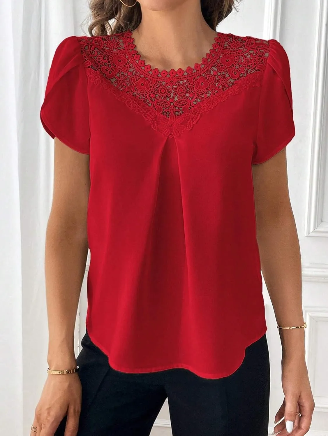 Women's Blouses Shirts Summer Casual Solid Color Lace Patchwork Puff Sleeve Shirt Trendy Tshirts Tops