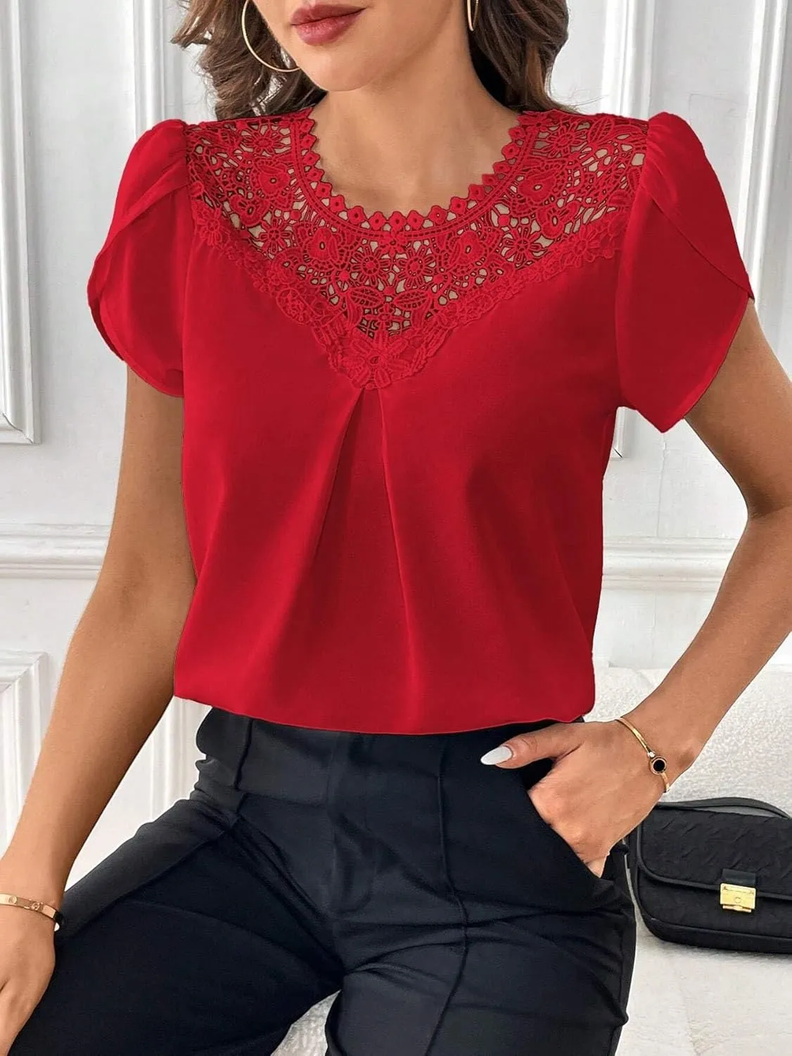 Women's Blouses Shirts Summer Casual Solid Color Lace Patchwork Puff Sleeve Shirt Trendy Tshirts Tops