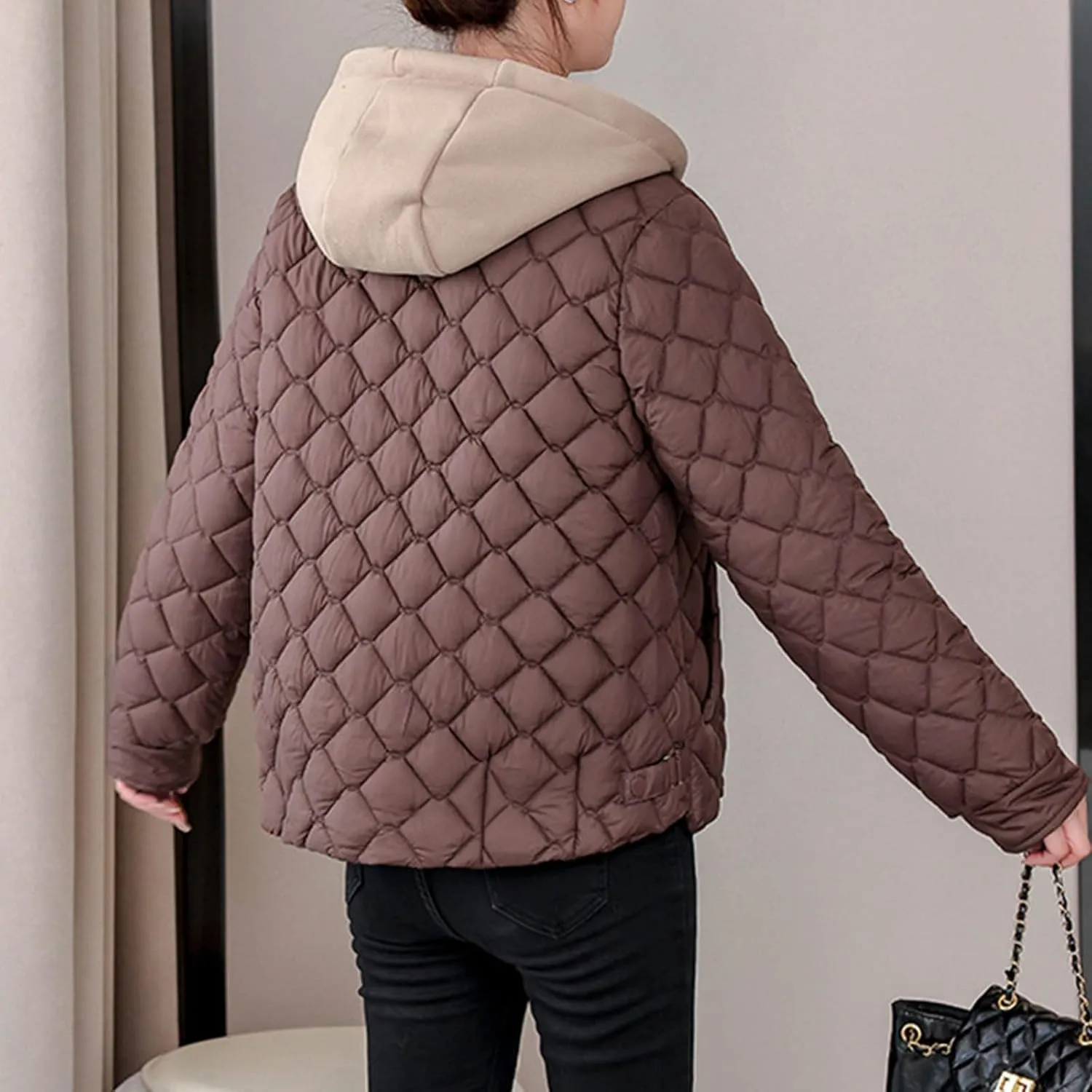 Womens Quilted Puffer Jackets Hooded Winter Warm Down Coat Loose Comfort Outerwear with Pockets Thicken Puffy Jacket